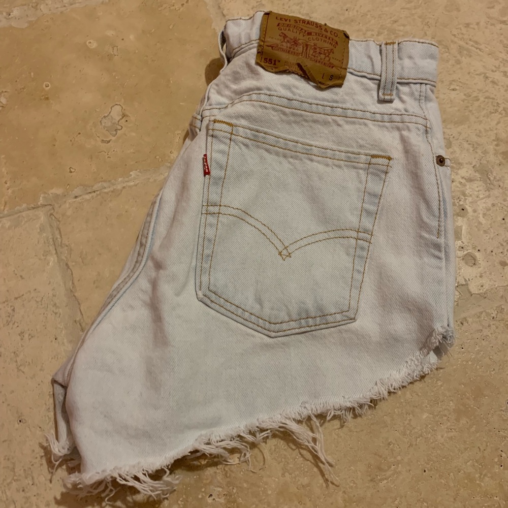 Levi’s high waisted jean shorts vintage